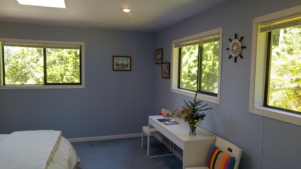 Sunshine Coast Treetop B&B Сешелт Экстерьер фото