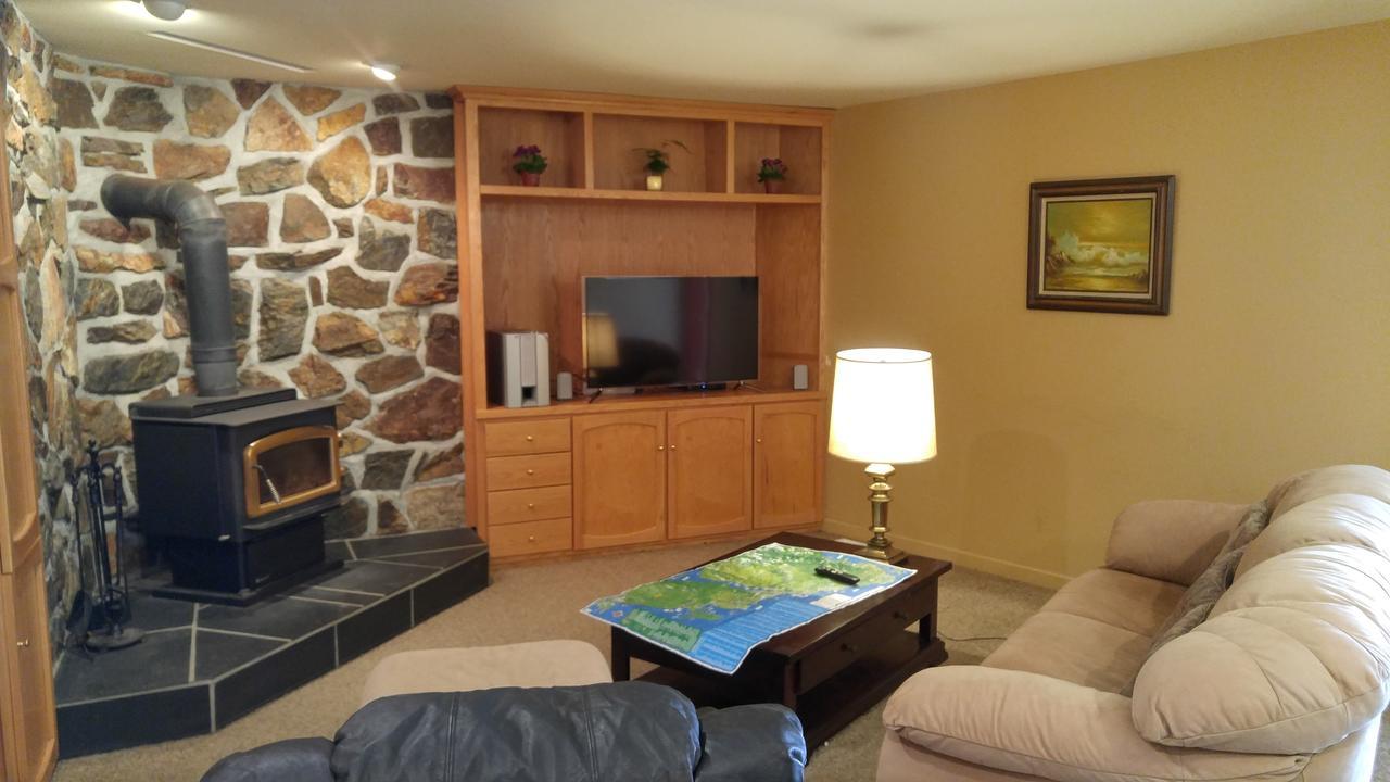 Sunshine Coast Treetop B&B Сешелт Экстерьер фото